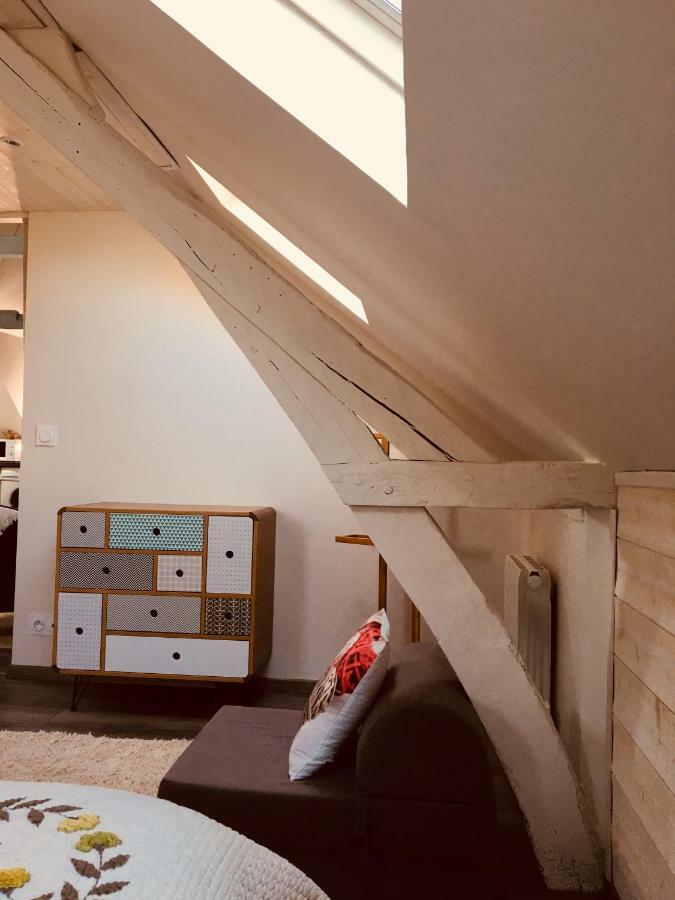 Sous Les Toits D'Honfleur Apartment ภายนอก รูปภาพ
