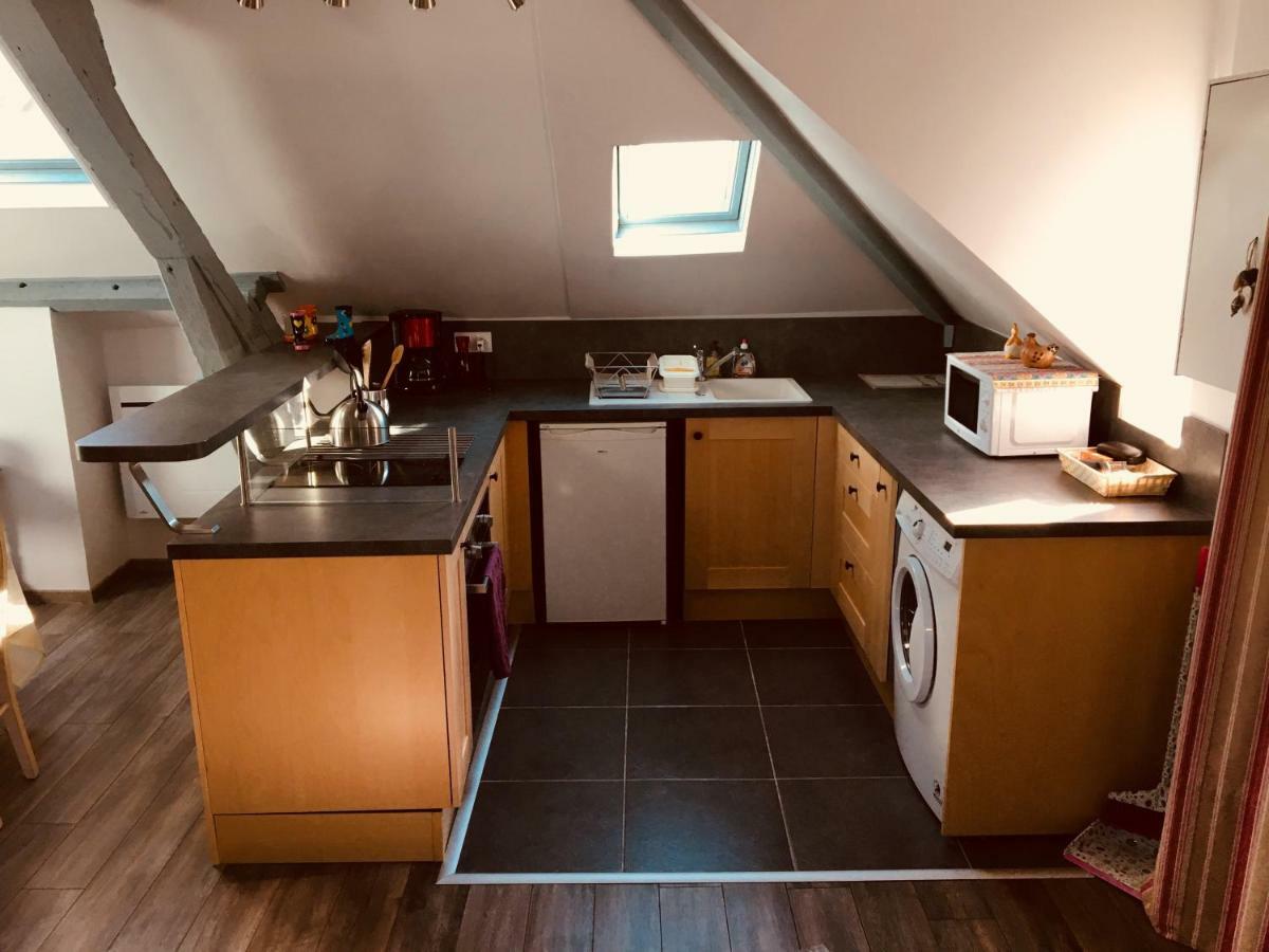 Sous Les Toits D'Honfleur Apartment ภายนอก รูปภาพ