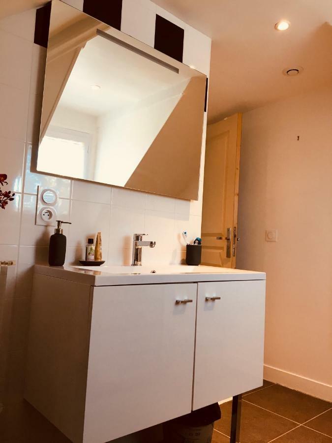 Sous Les Toits D'Honfleur Apartment ภายนอก รูปภาพ